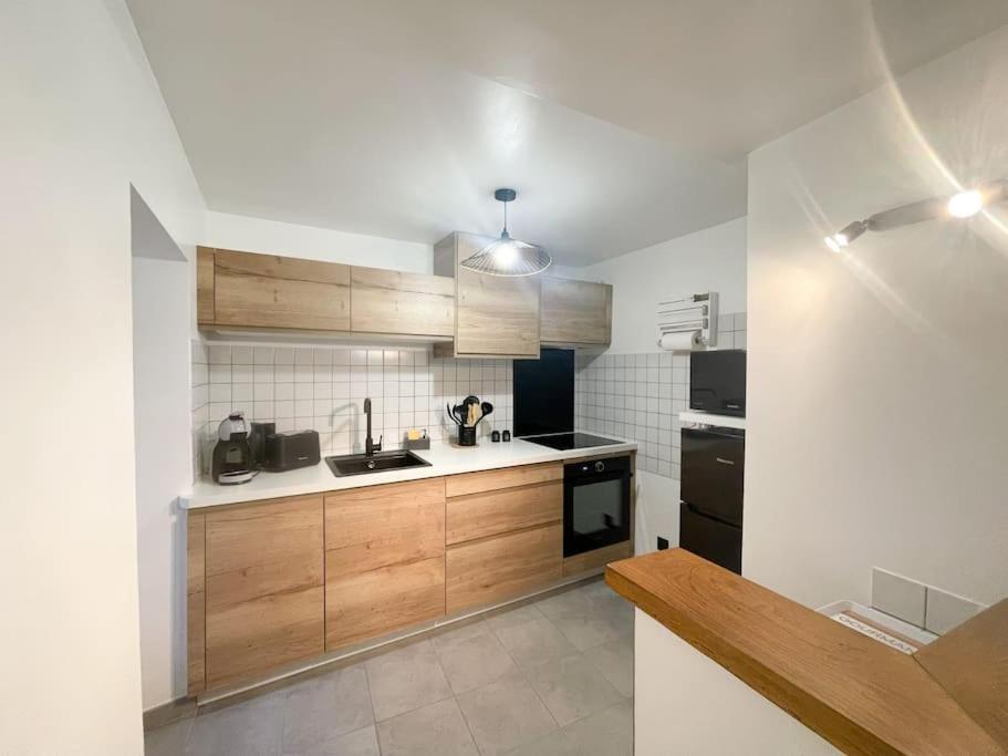 Holiday home Maison Centre Les Pieux*wifi*oxo Les Pieux